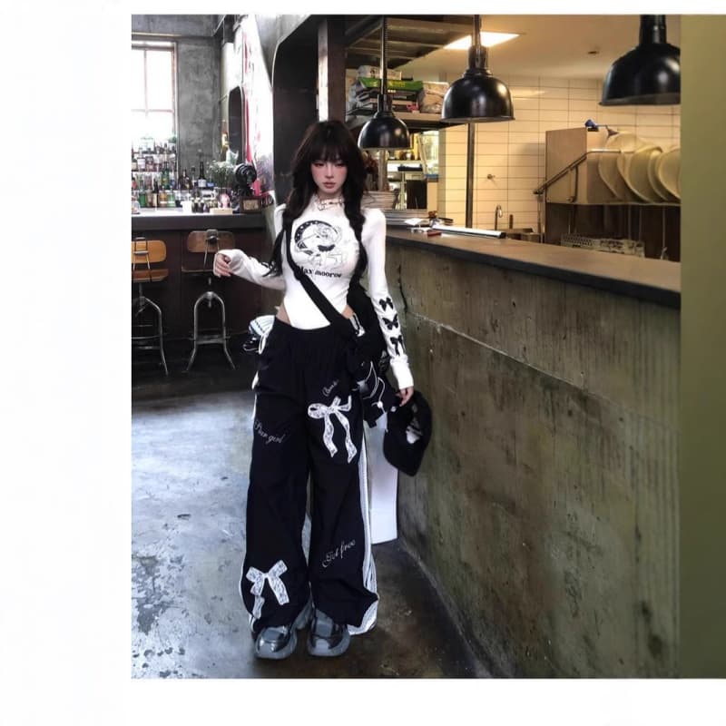 タックワイドパンツ リボン飾り ワイドデニム ストレートパンツ レディース