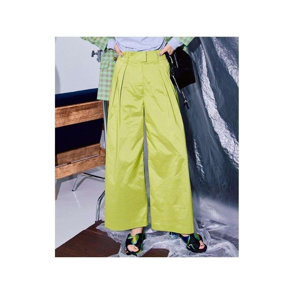 リラックスタックワイドパンツ