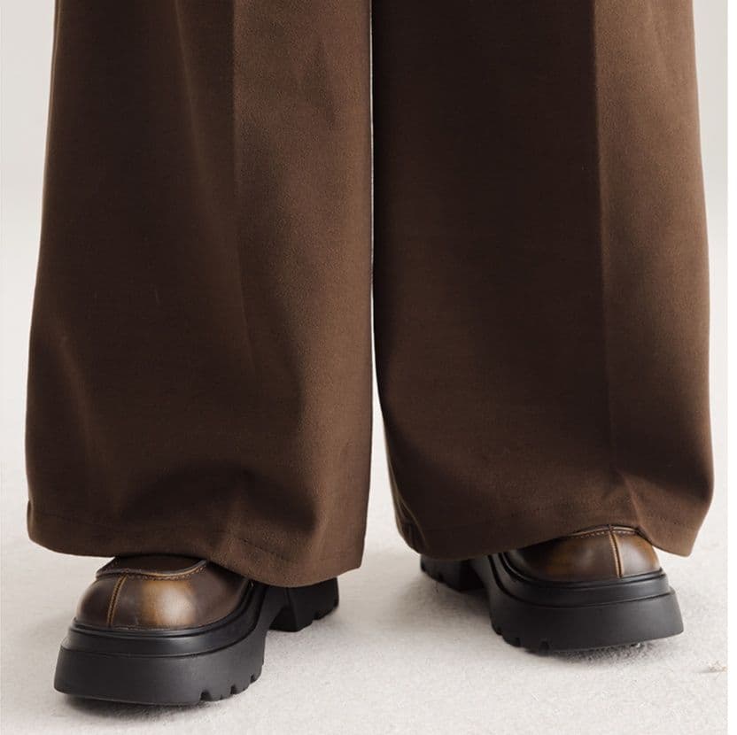 タックワイドパンツ 上品なドレープ感 タック入りワイドパンツ