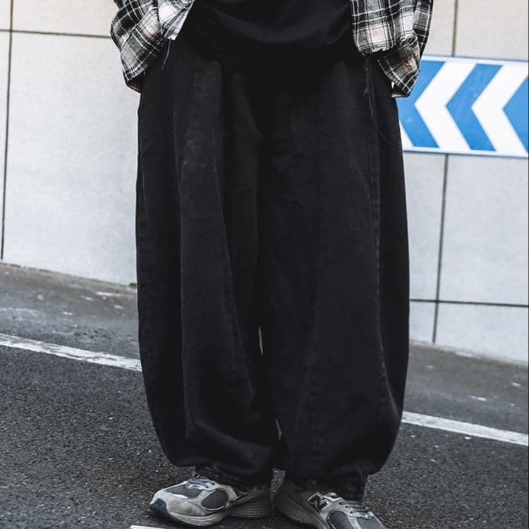 タックワイドパンツ ゆったり立体感デニムタックパンツ