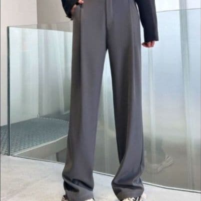 タックワイドパンツ 流れるような美シルエットパンツ