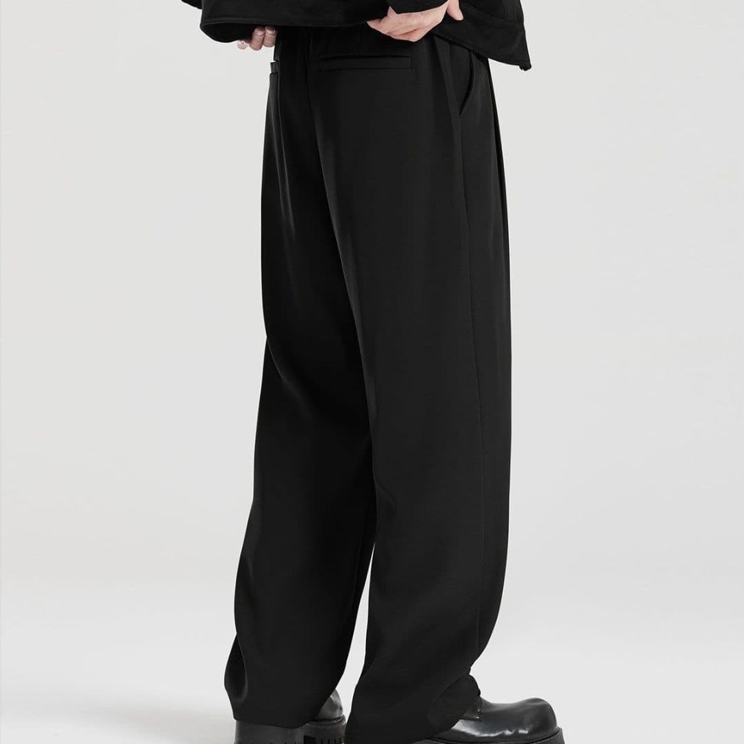 タックワイドパンツ ドレープ感覚ゆったりタックパンツ