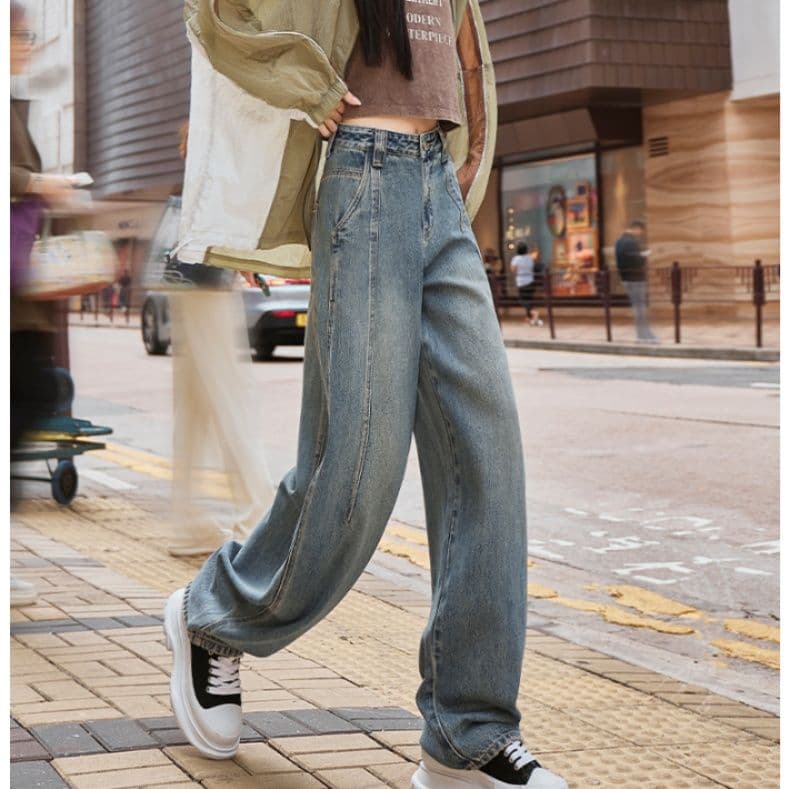 タックワイドパンツ 都会派ゆったりデニムパンツ