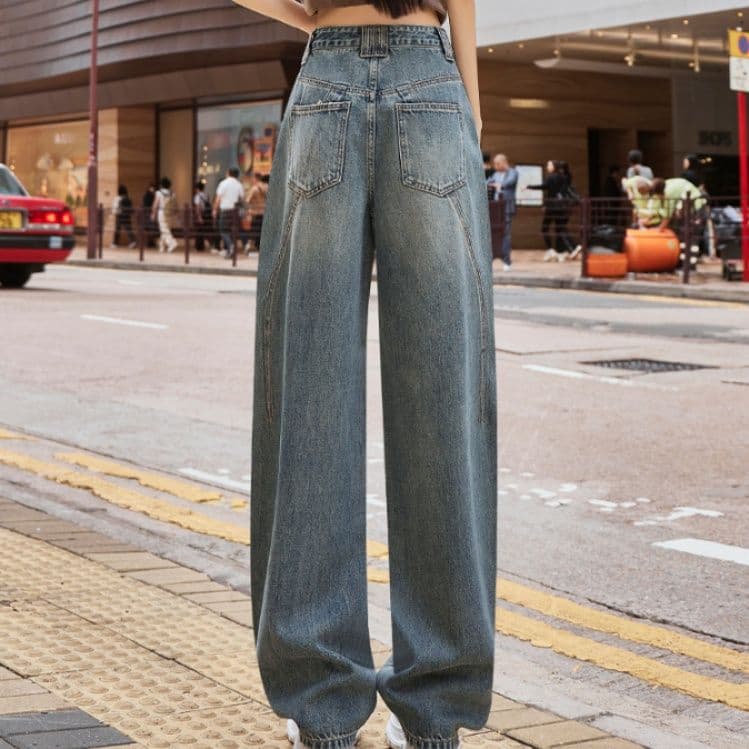 タックワイドパンツ 都会派ゆったりデニムパンツ