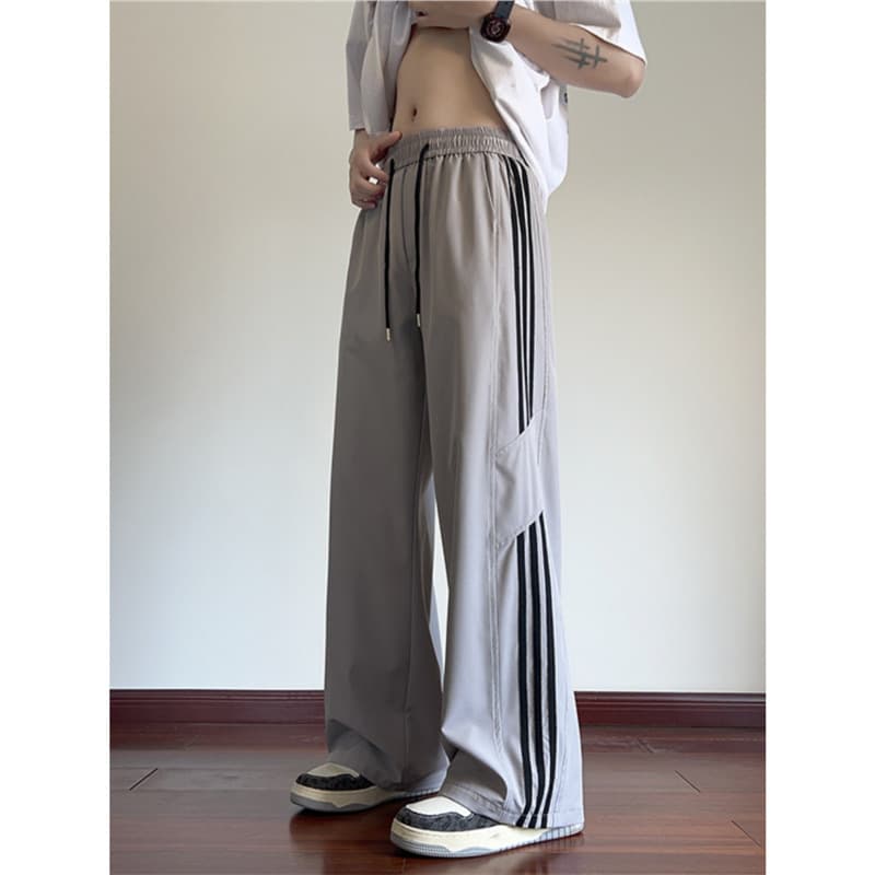 タックワイドパンツ ゆったりタックストレッチパンツ