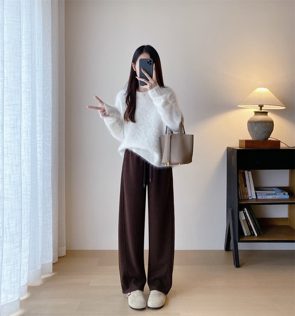タックワイドパンツ なめらかストレッチタックワイドパンツ