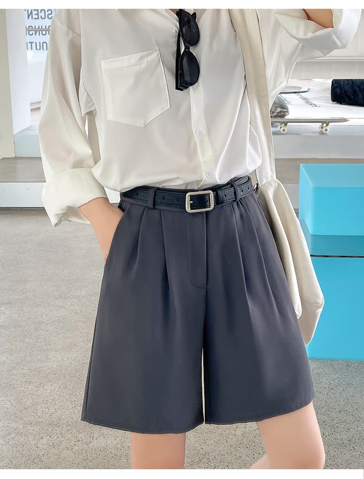 タックワイドパンツ 新作ハイウエストタックハーフパンツきれいめワイドシルエット