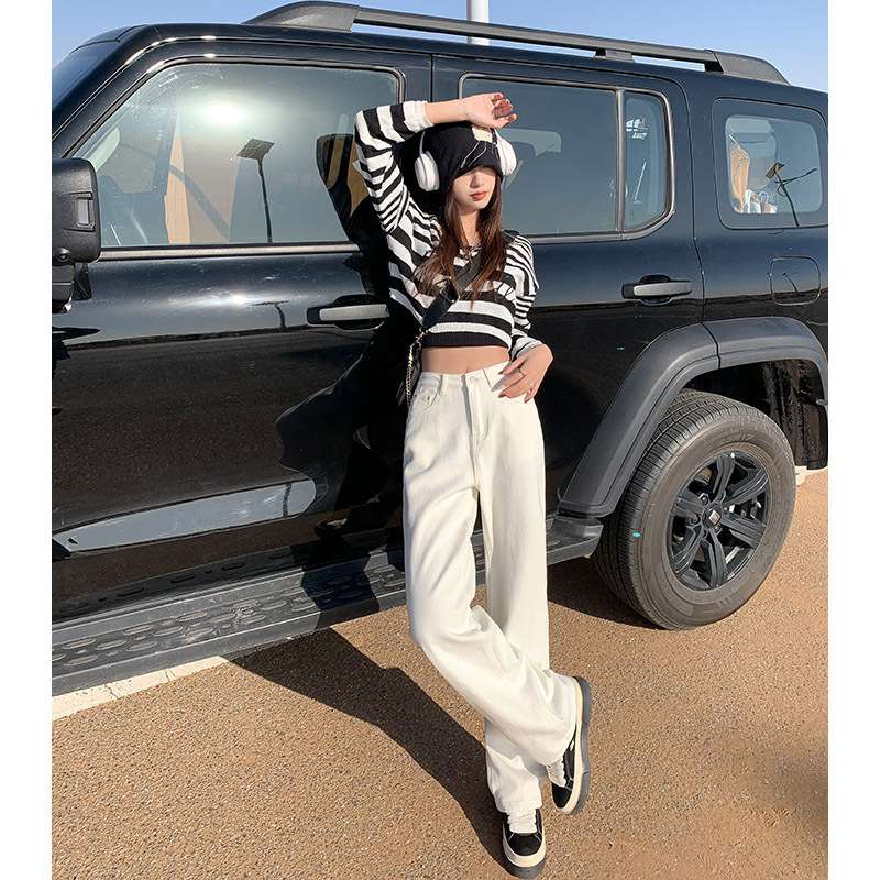 タックワイドパンツ シルエット際立つ リネンタックワイドパンツ