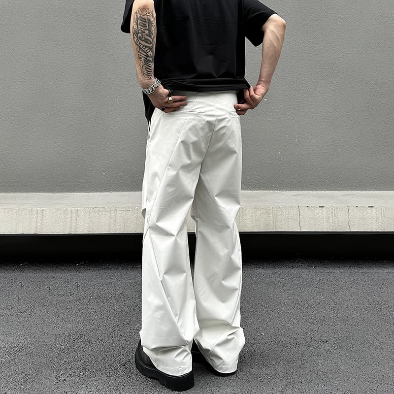 タックワイドパンツ ゆったりシルエットタックワイドパンツ