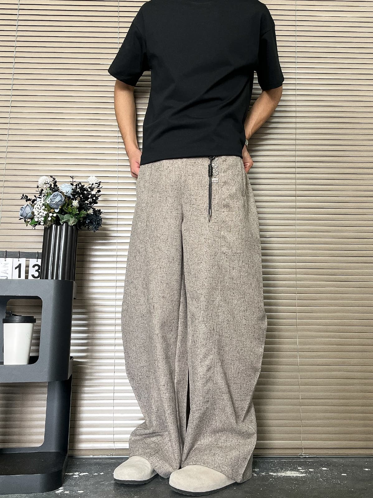 リラックスタックワイドパンツ
