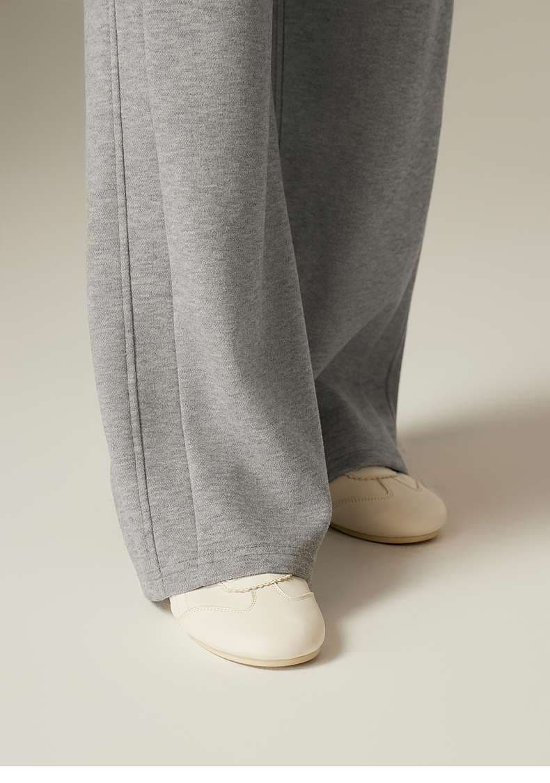 しなやかタックワイドパンツ