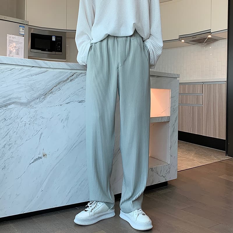 プリーツデザインタックワイドパンツ