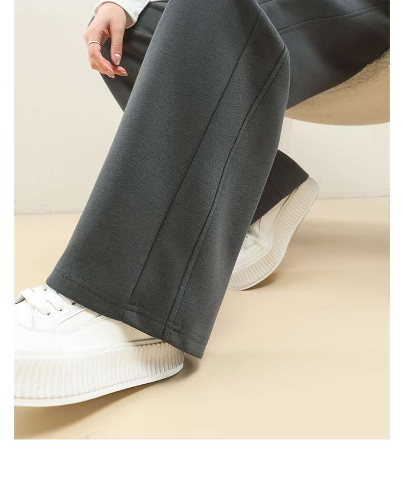 なめらかストレッチタックワイドパンツ