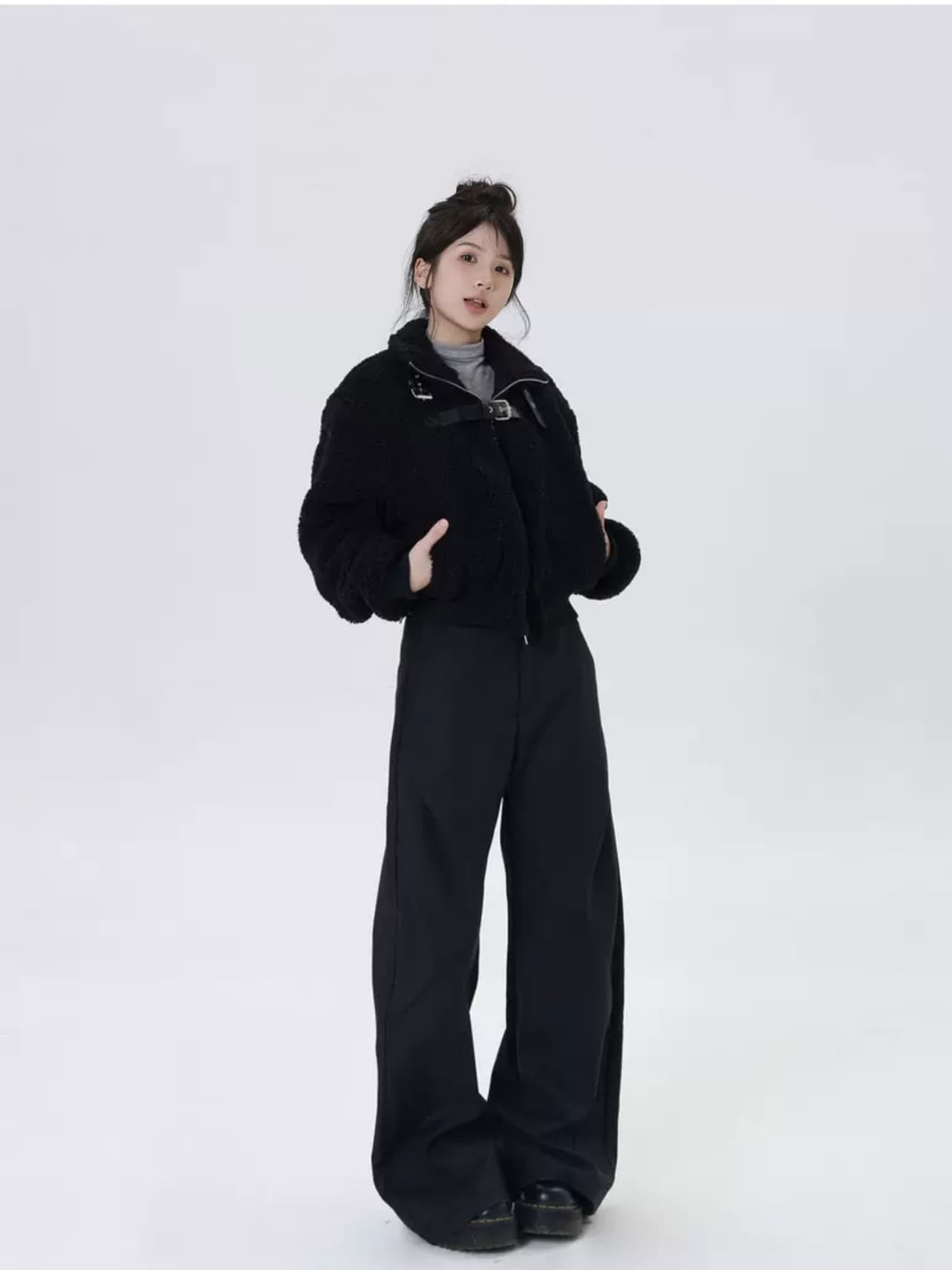 タックワイドパンツ ゆとりリネンタックパンツ