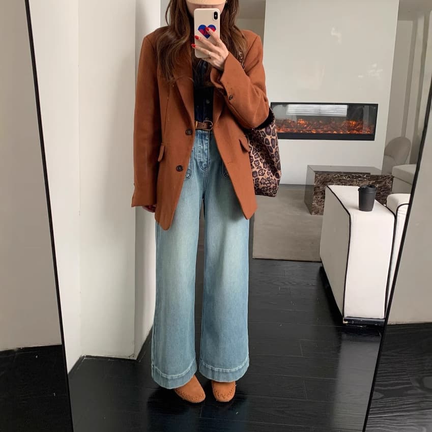 タックワイドパンツ フロントタック入りゆったりデニムパンツ