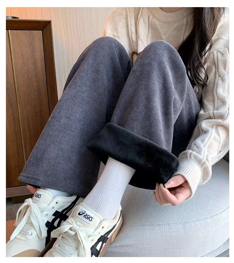 タックワイドパンツ 楽らくゆったりコーデュロイパンツ