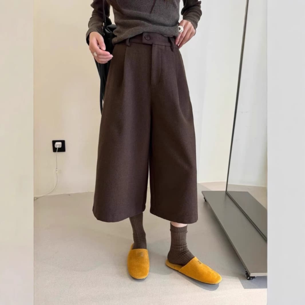 タックワイドパンツ 上質なゆとりのタックパンツ