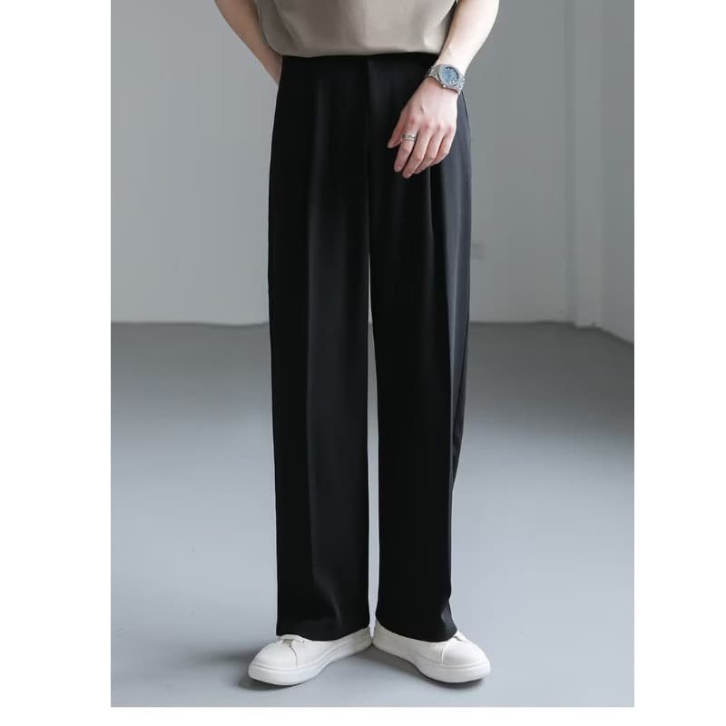 しなやかドレープタックワイドパンツ