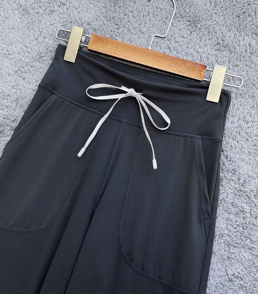 タックワイドパンツ リラックスタックストレッチパンツ