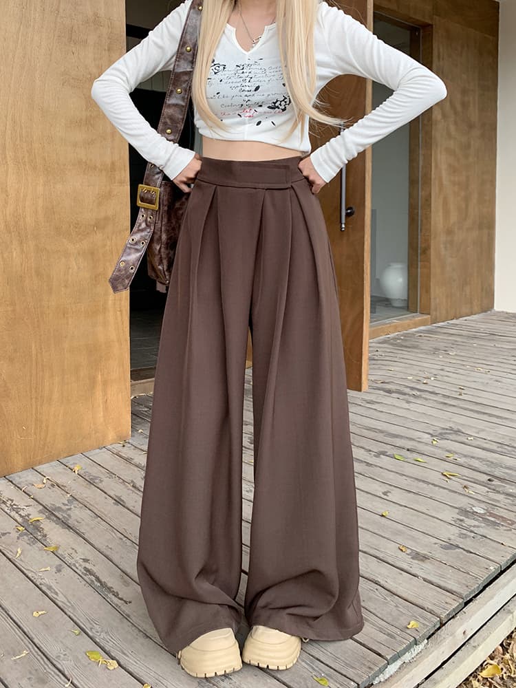 タックワイドパンツ 上質なドレープ感タックパンツ