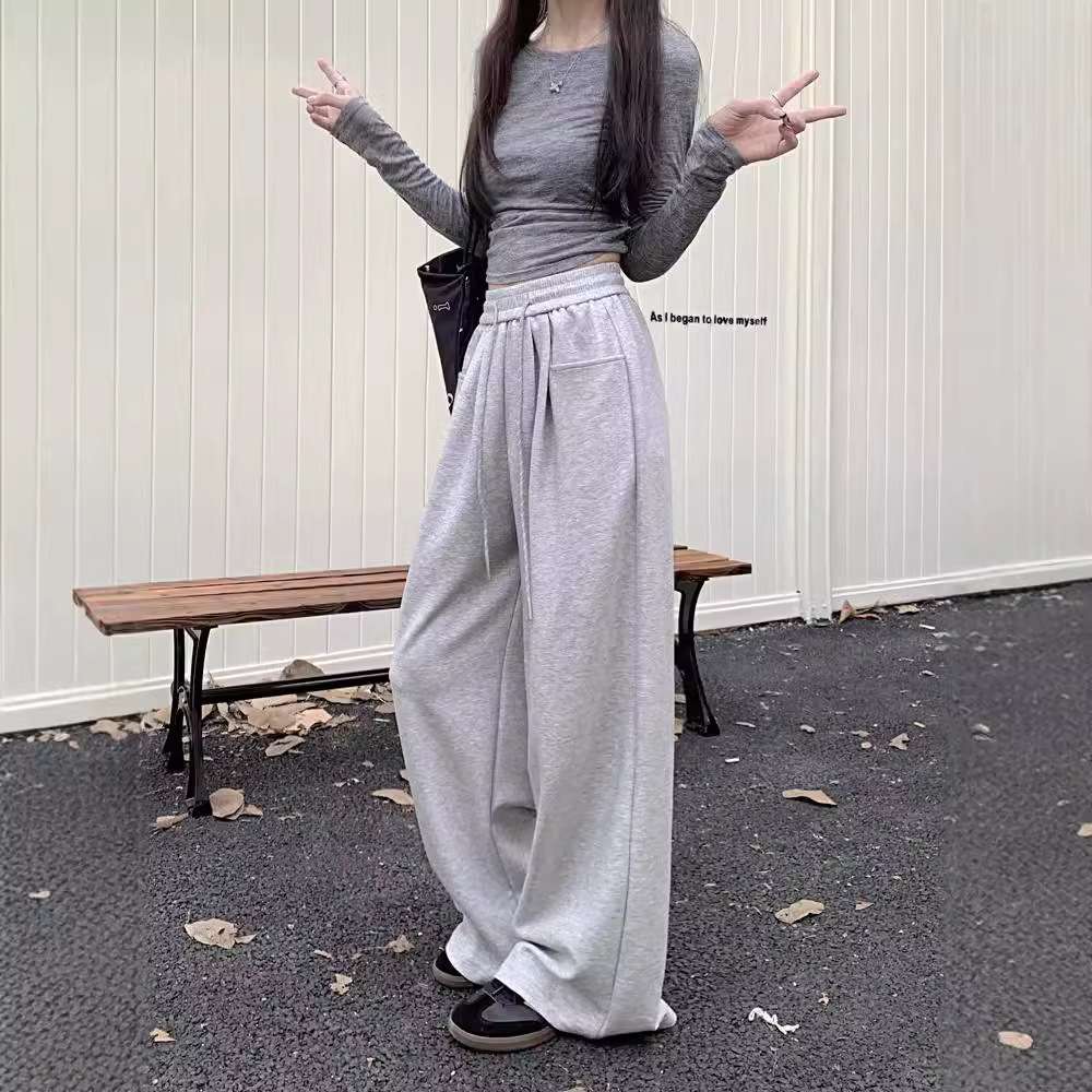 上品タックワイドパンツ ゆったり快適