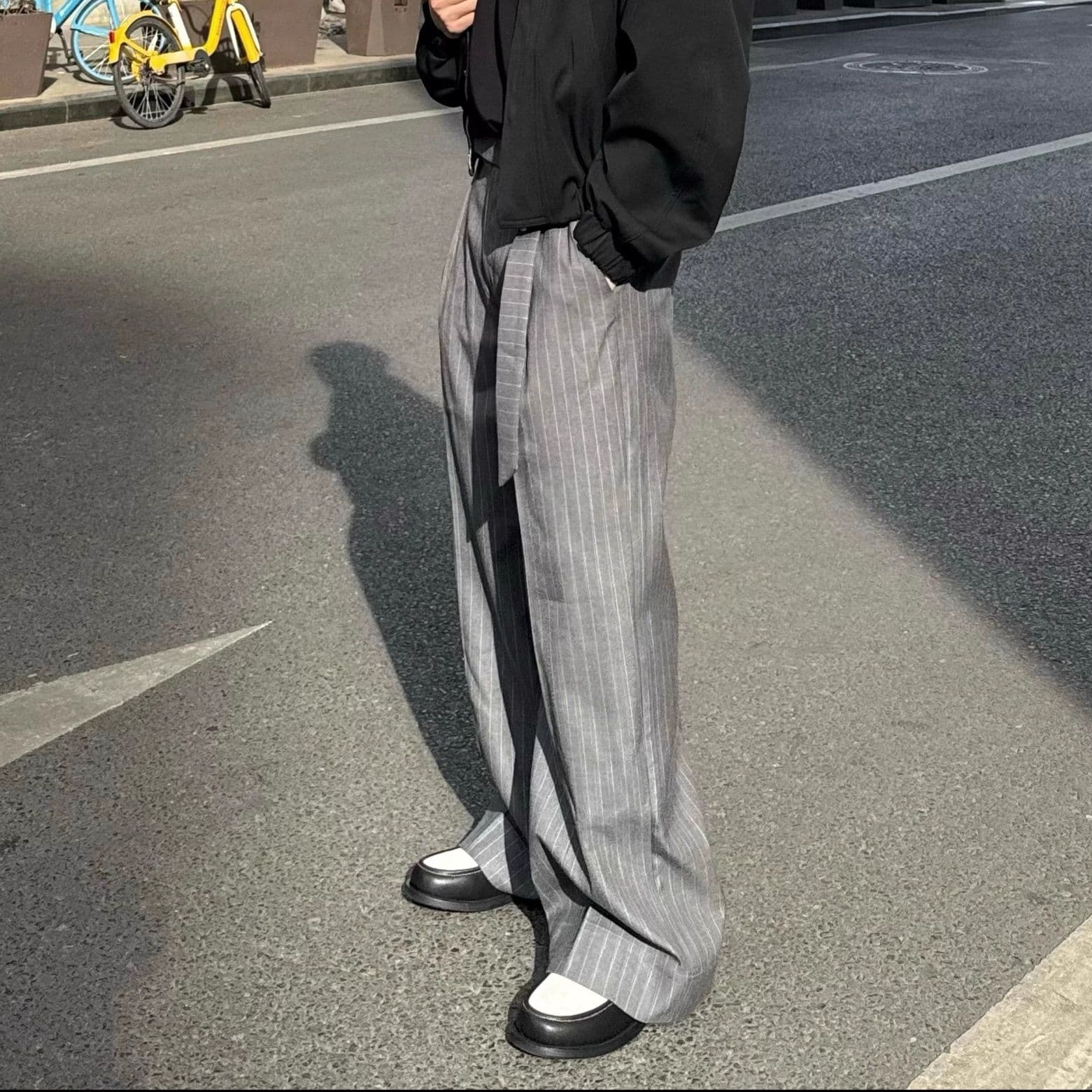 タックワイドパンツ 上質ストライプ ゆったりタックパンツ